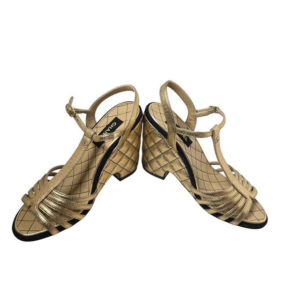 Chanel  Laminated Goatskin Quilted Wedge Sandals Size 38 - Picture 8 of 13
